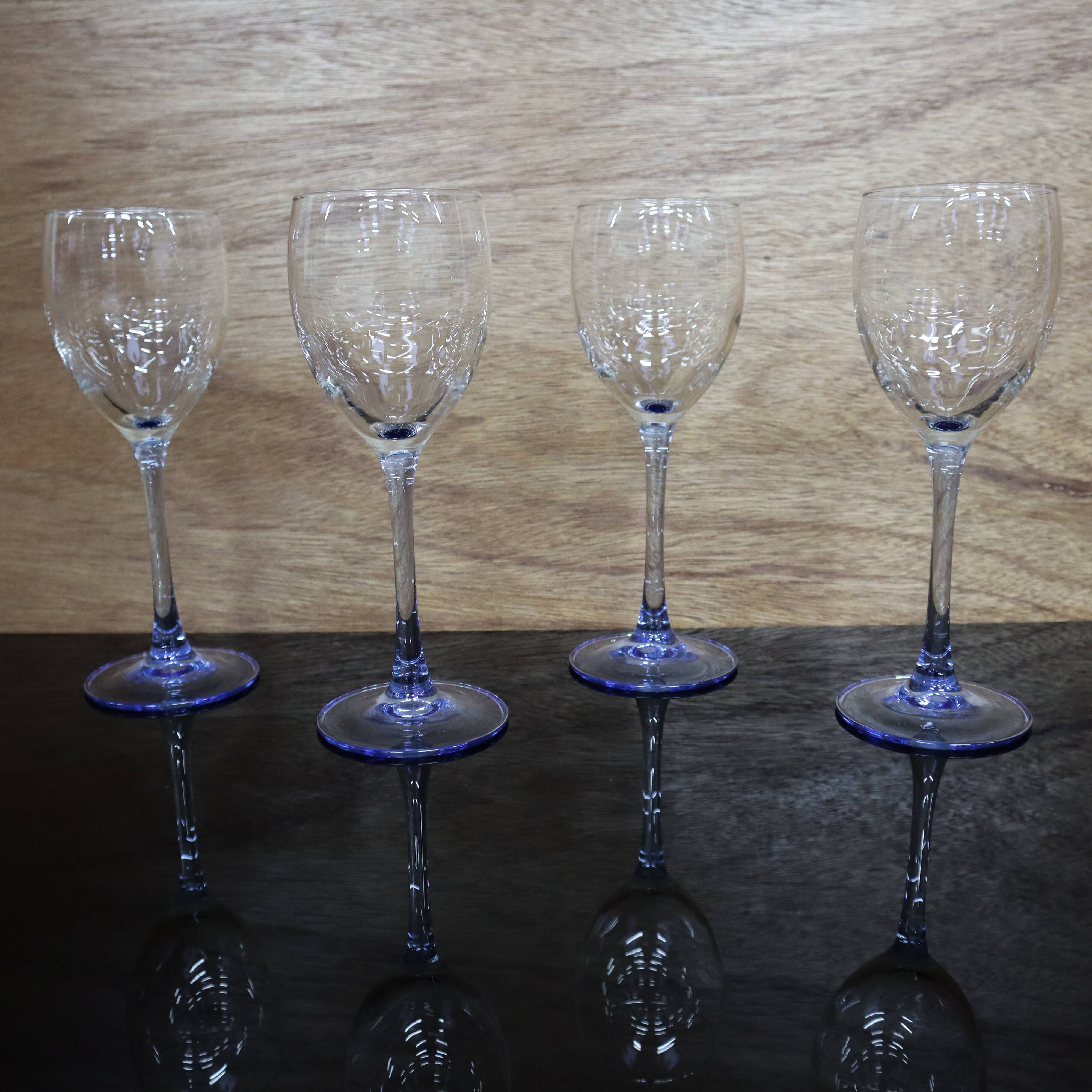 4 Luminarc white wine glasses with blue stem Azur France