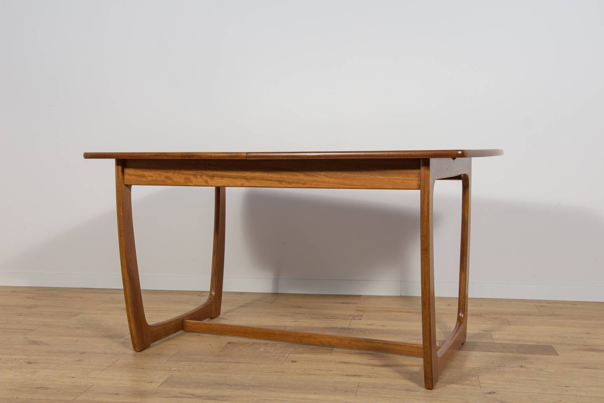 Mid-Century Teak Extendable Dining Table from G-Plan, 1960s