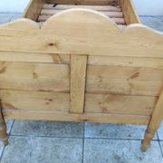 Vintage pine bed chalet style Chamonix for one person.