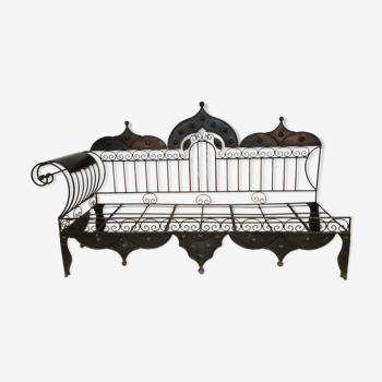 Oriental bench in wrought iron