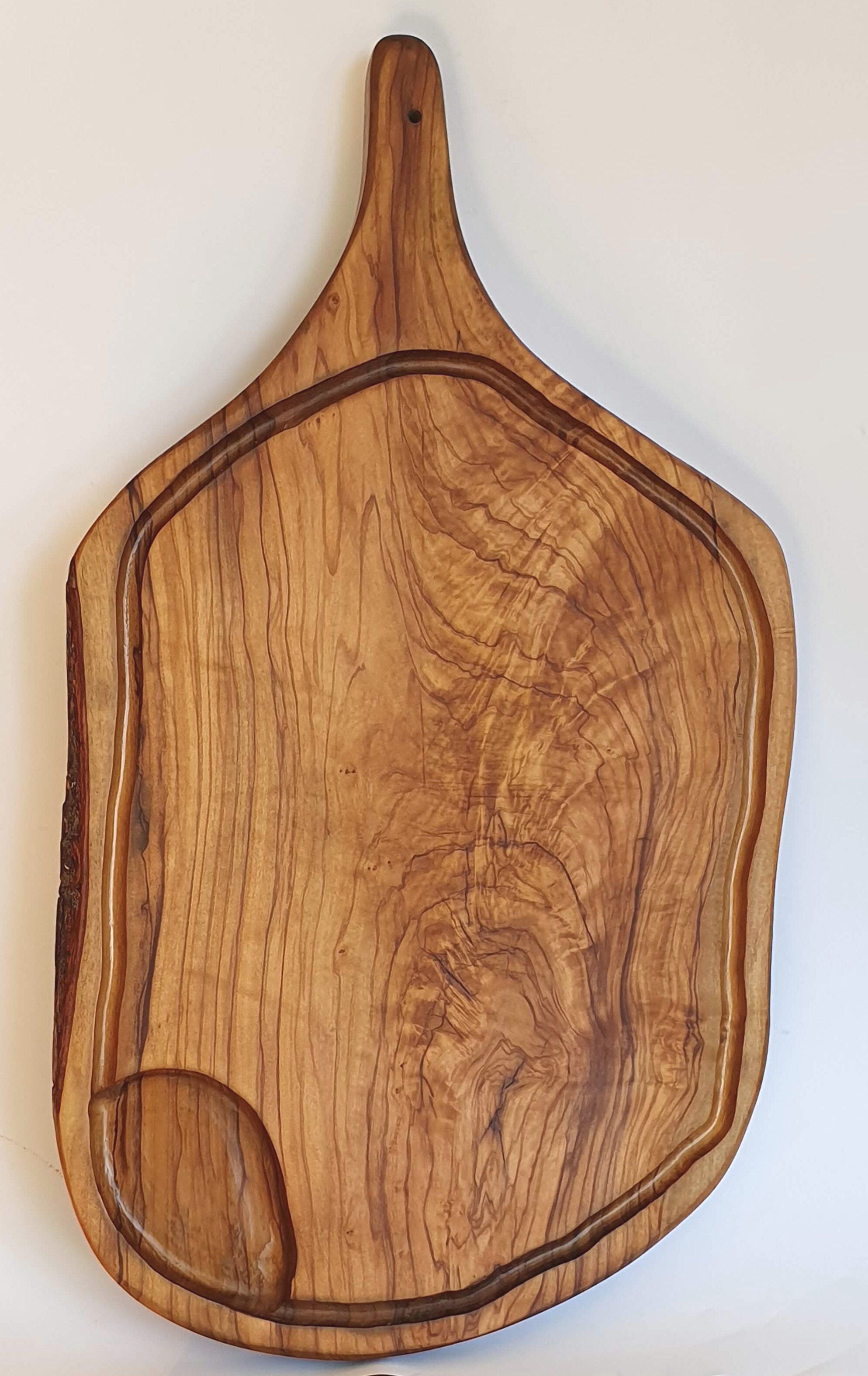 Olive wood cutting board