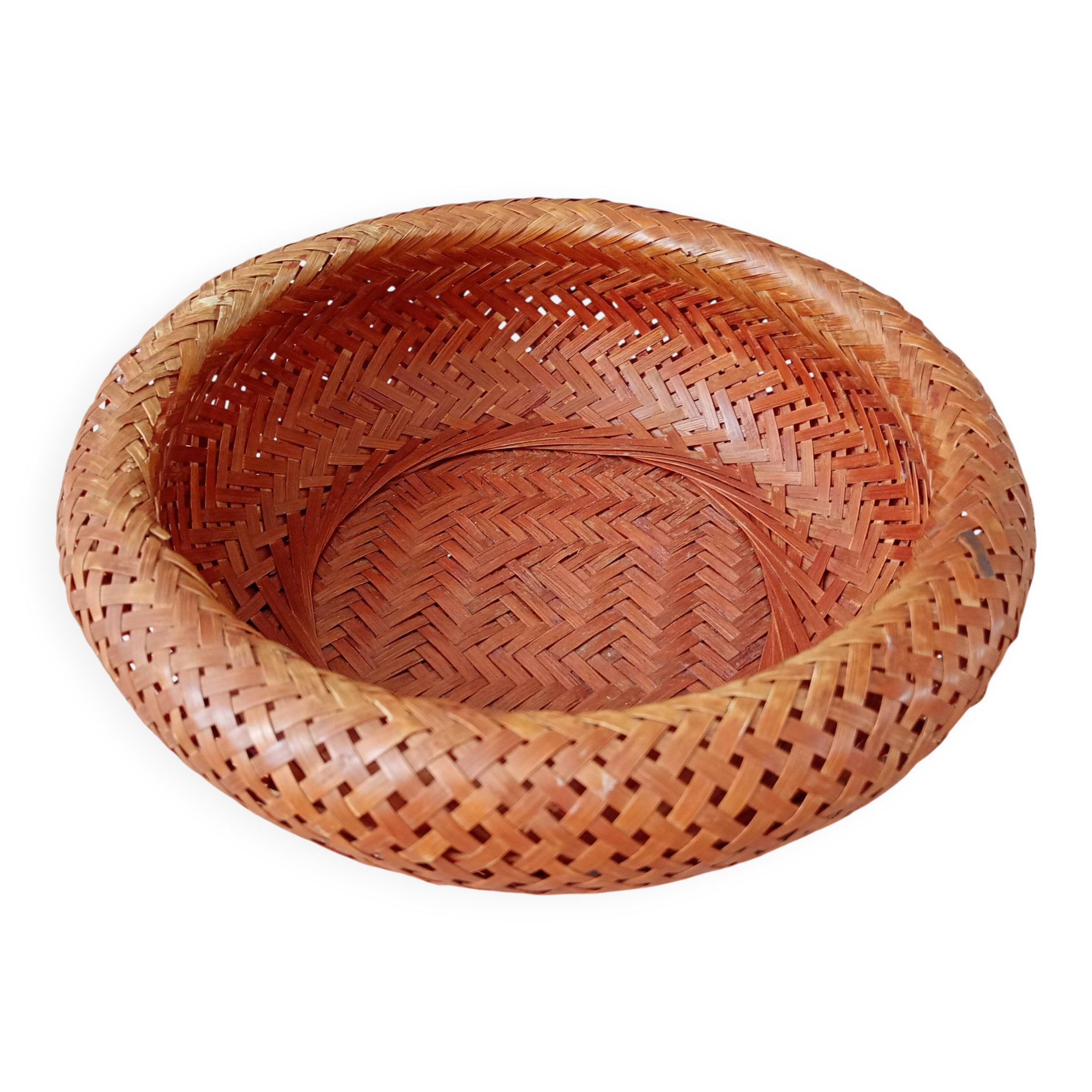 corbeille en bambou tressé