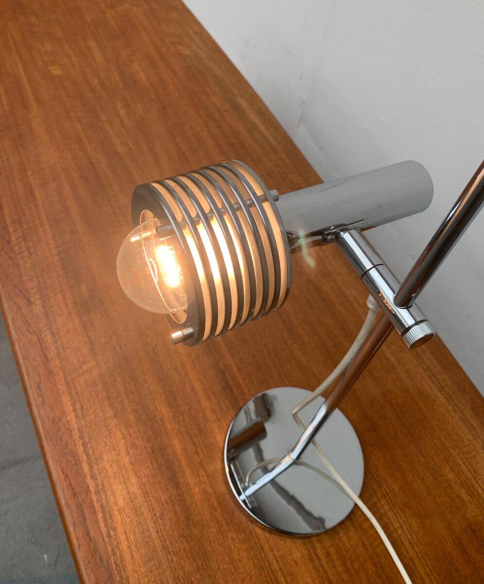 Lampe de table à lames chromées de l’ère spatiale