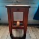 Tabouret en pin