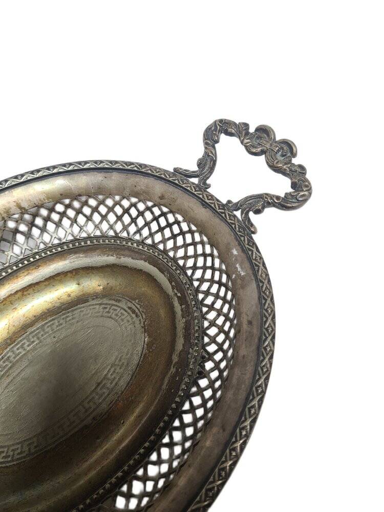 Art Nouveau fruit bowl on stand by Fraget, Poland, 1900s