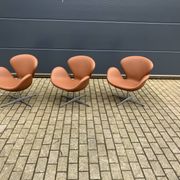 2x Fritz Hansen Swan chair by Arne Jacobsen, NEW condition!!