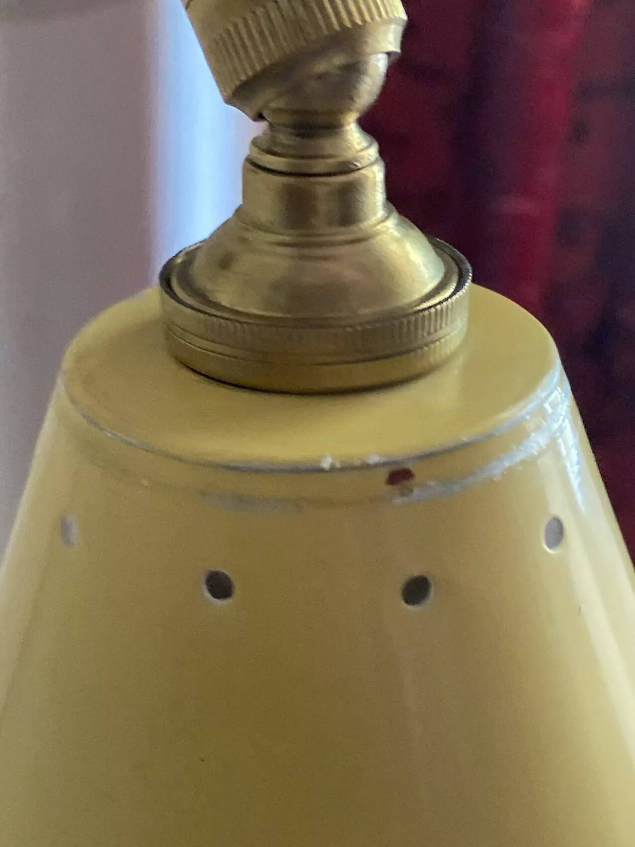 Vintage adjustable wall light – yellow metal and brass – 1960s