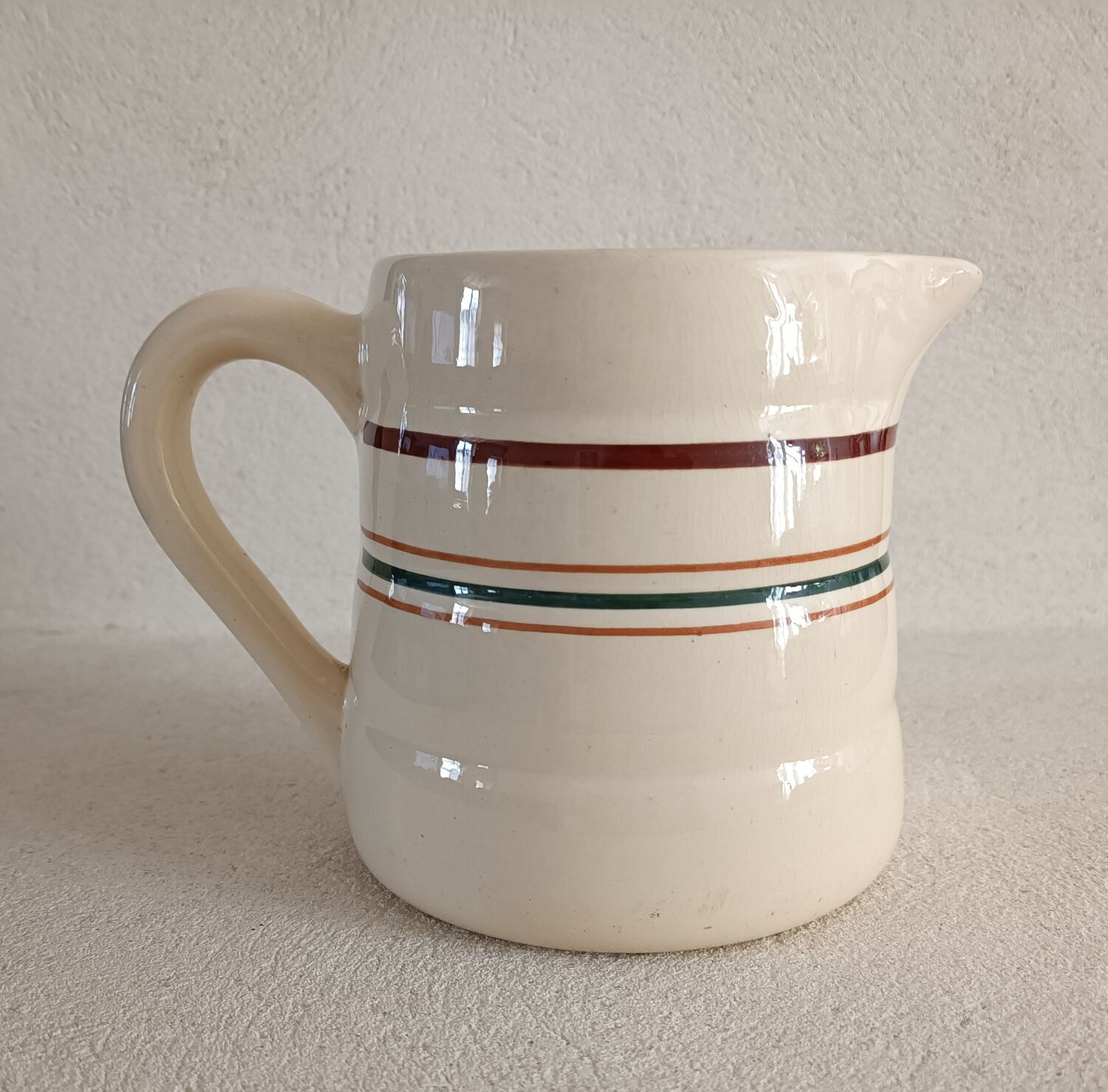 Pitcher iron earth Gien