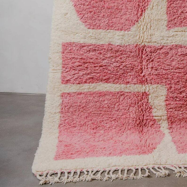 Traditional handmade Berber carpet 250cmx150cm