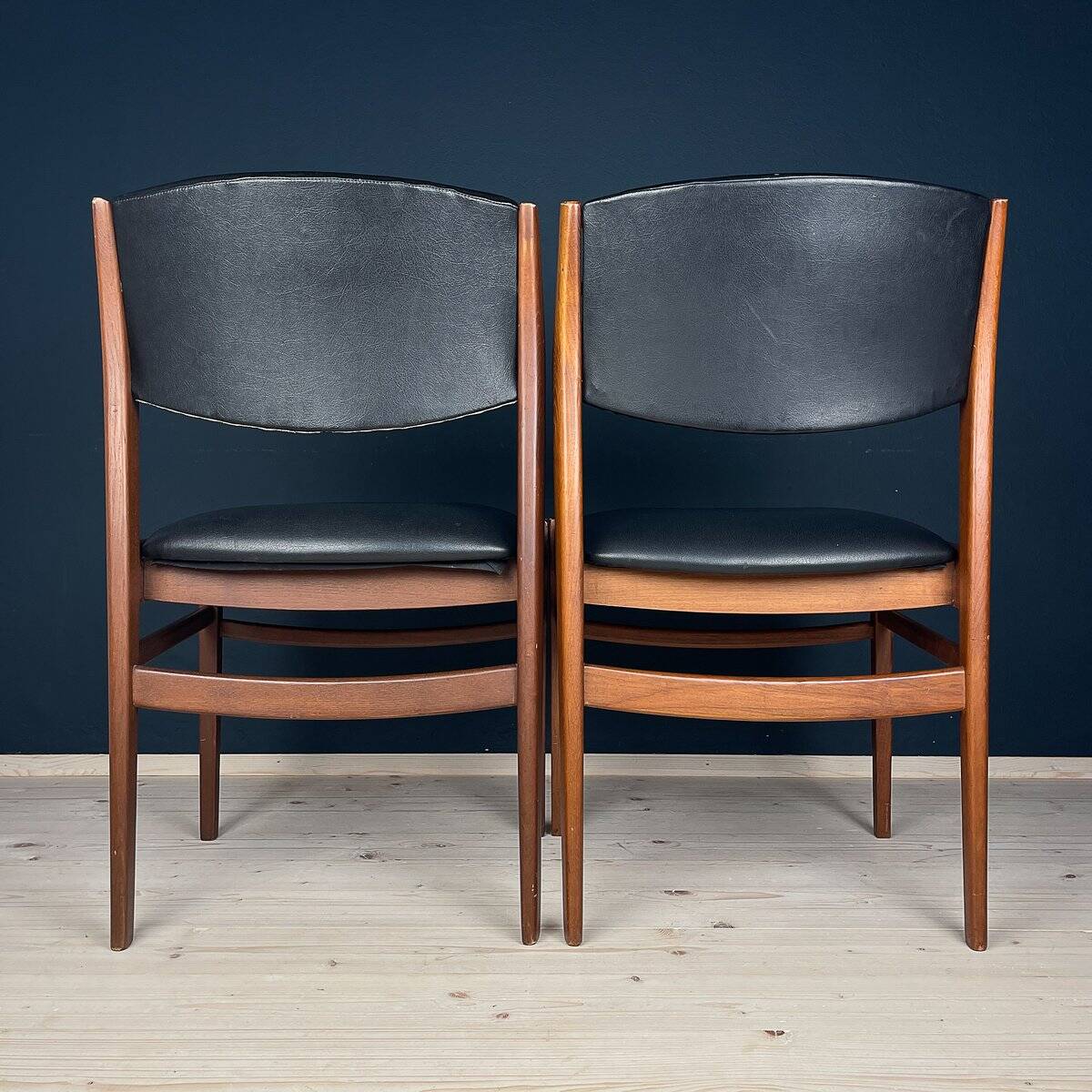Mid-century dining chair set, Italy, 1970s