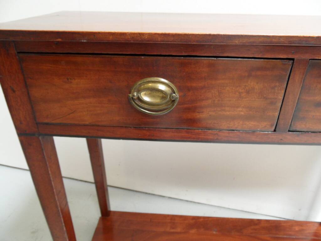 Antique mahogany sidetable