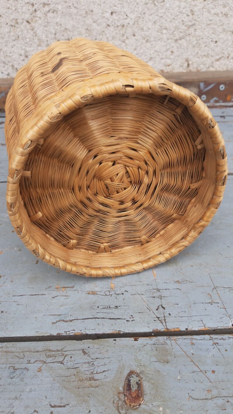 Vase bouteille vintage en osier