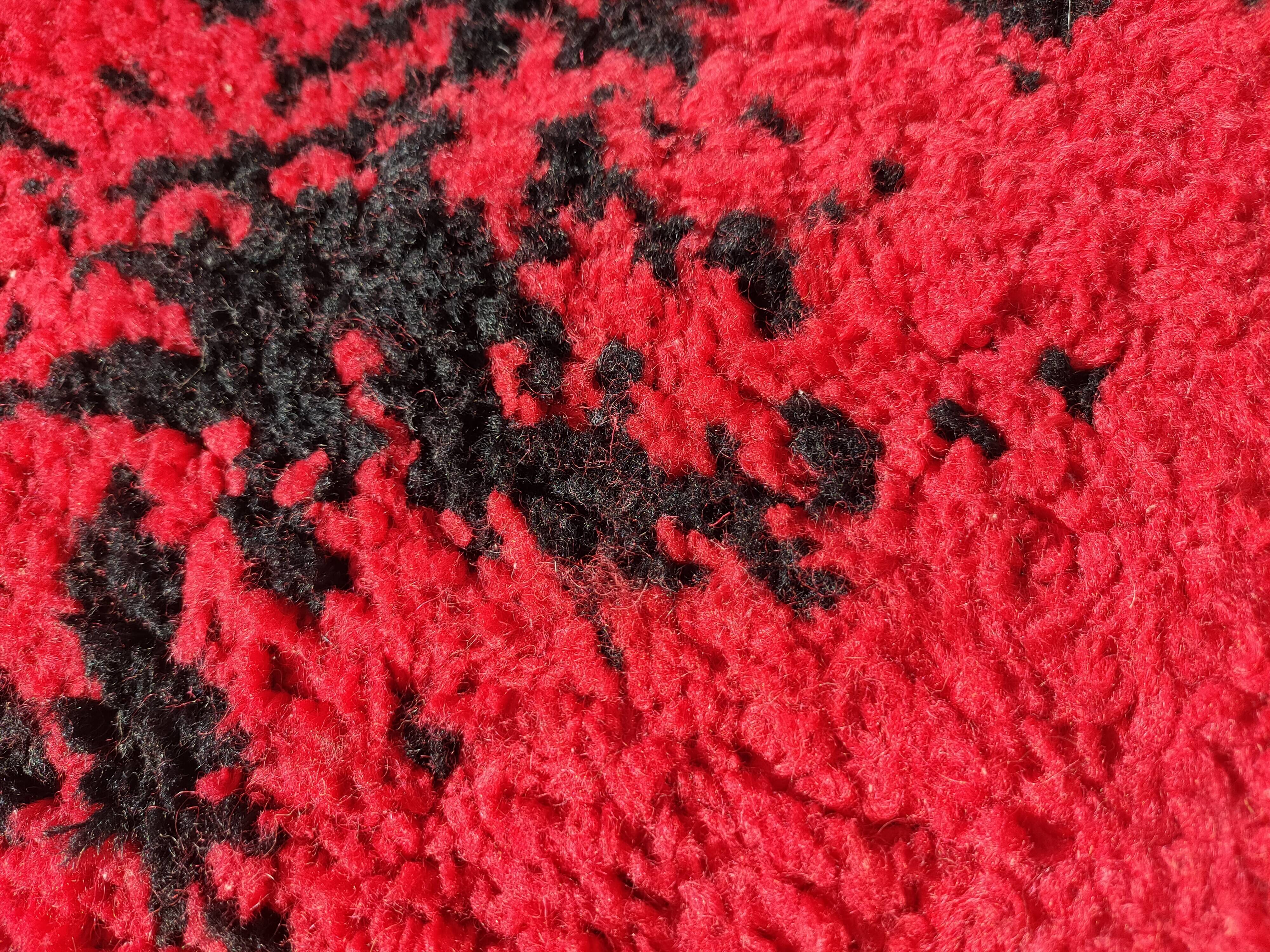 Round carpet vintage 70s wool