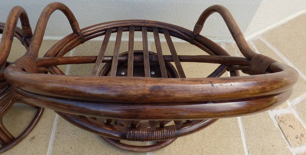 2 chic rattan armchairs in a completely restored style without cushions - Excelle