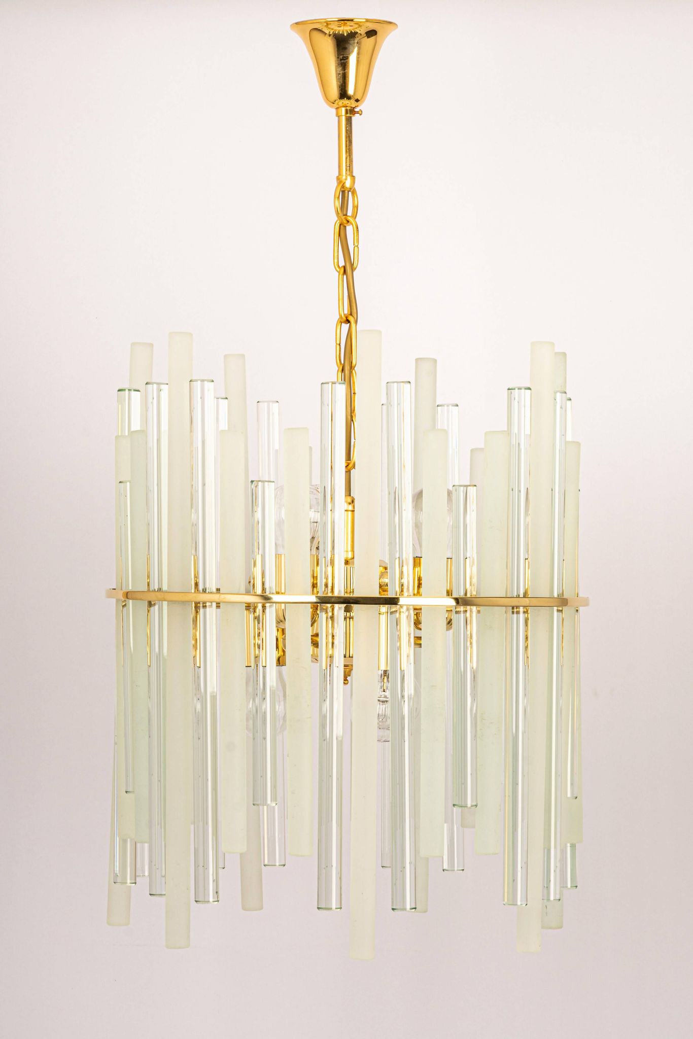 golden brass chandelier with crystal glass rods by C. Palme, Germany, 1970s.