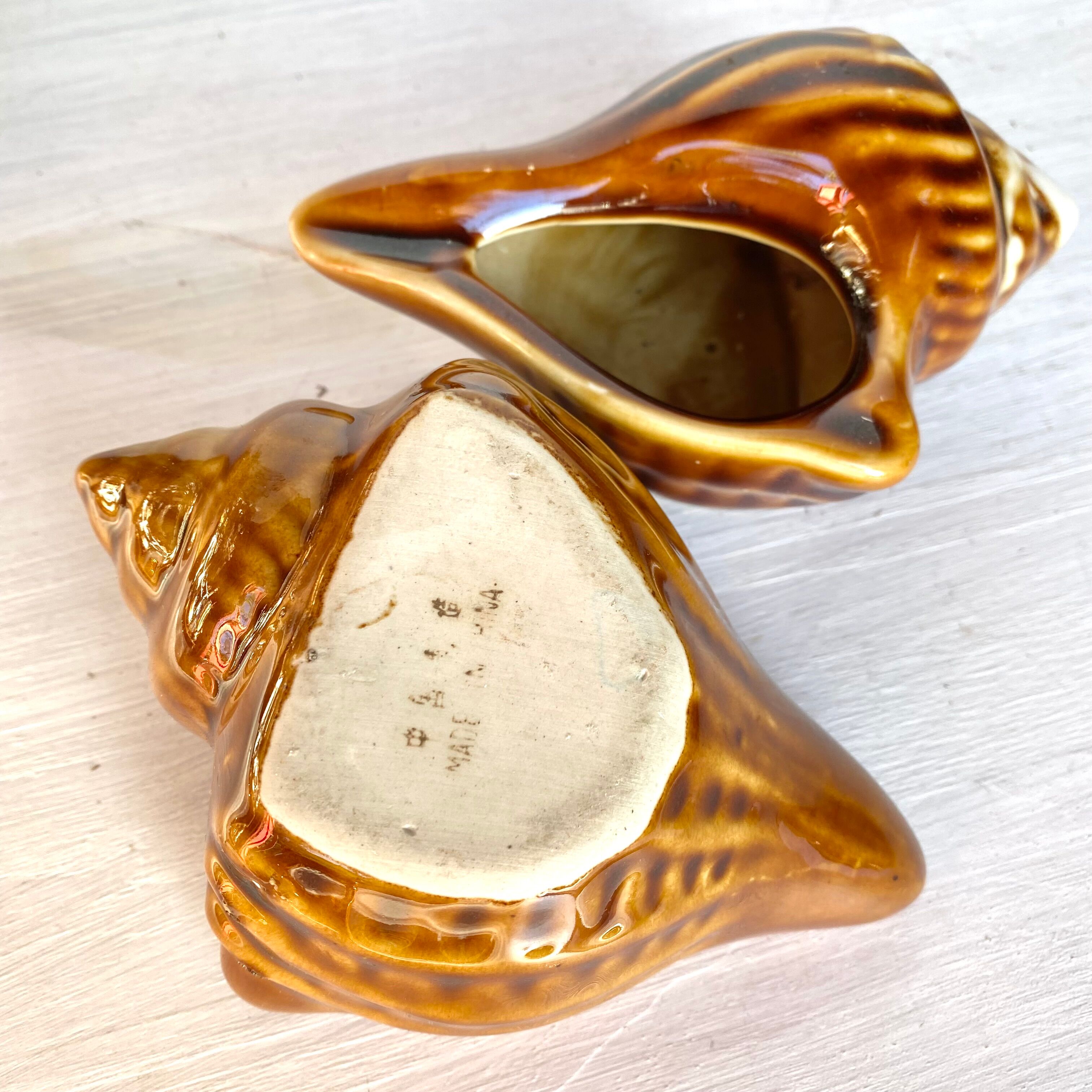 Vintage shell ashtrays