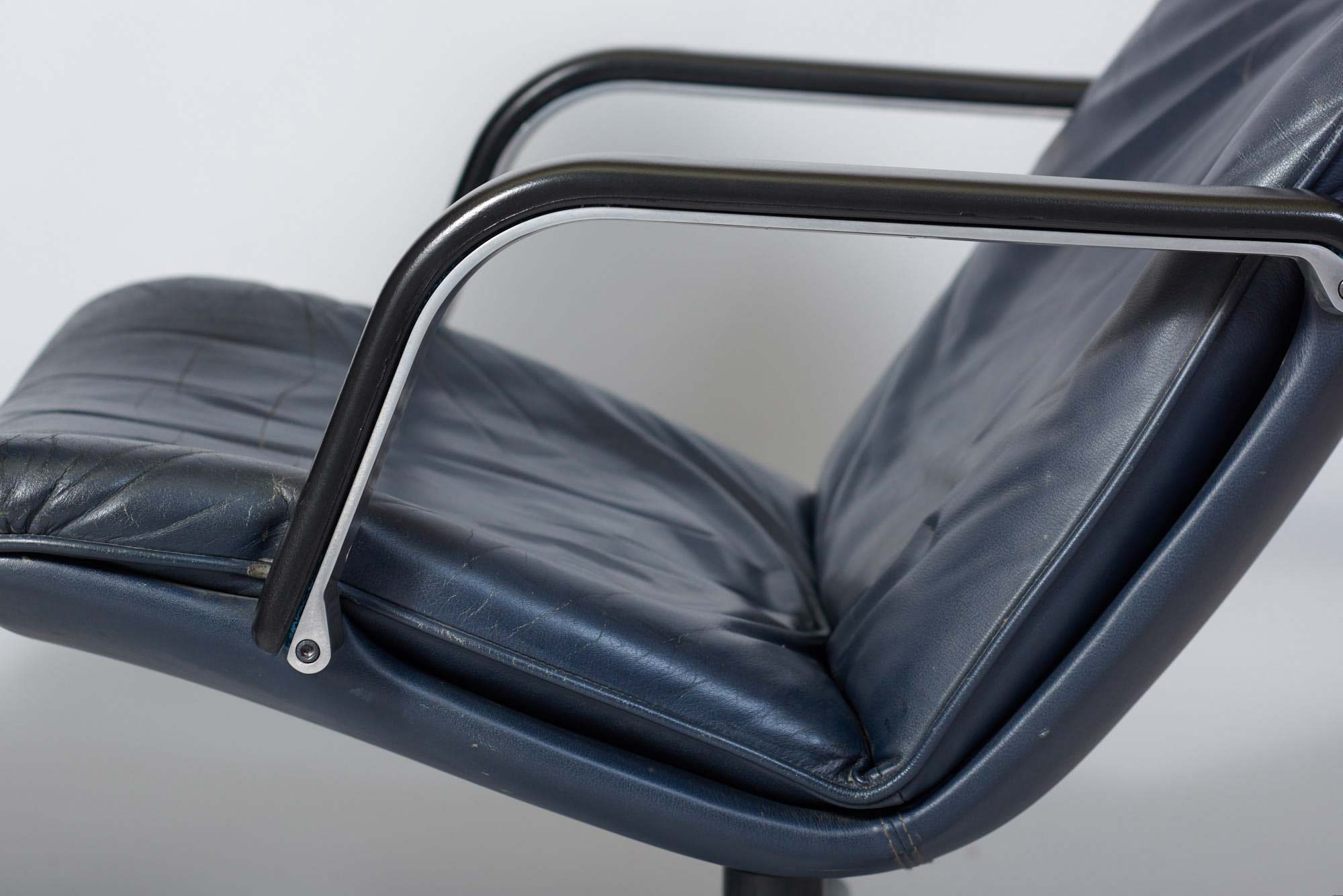 F154 armchairs by Geoffrey Harcourt pour Artifort