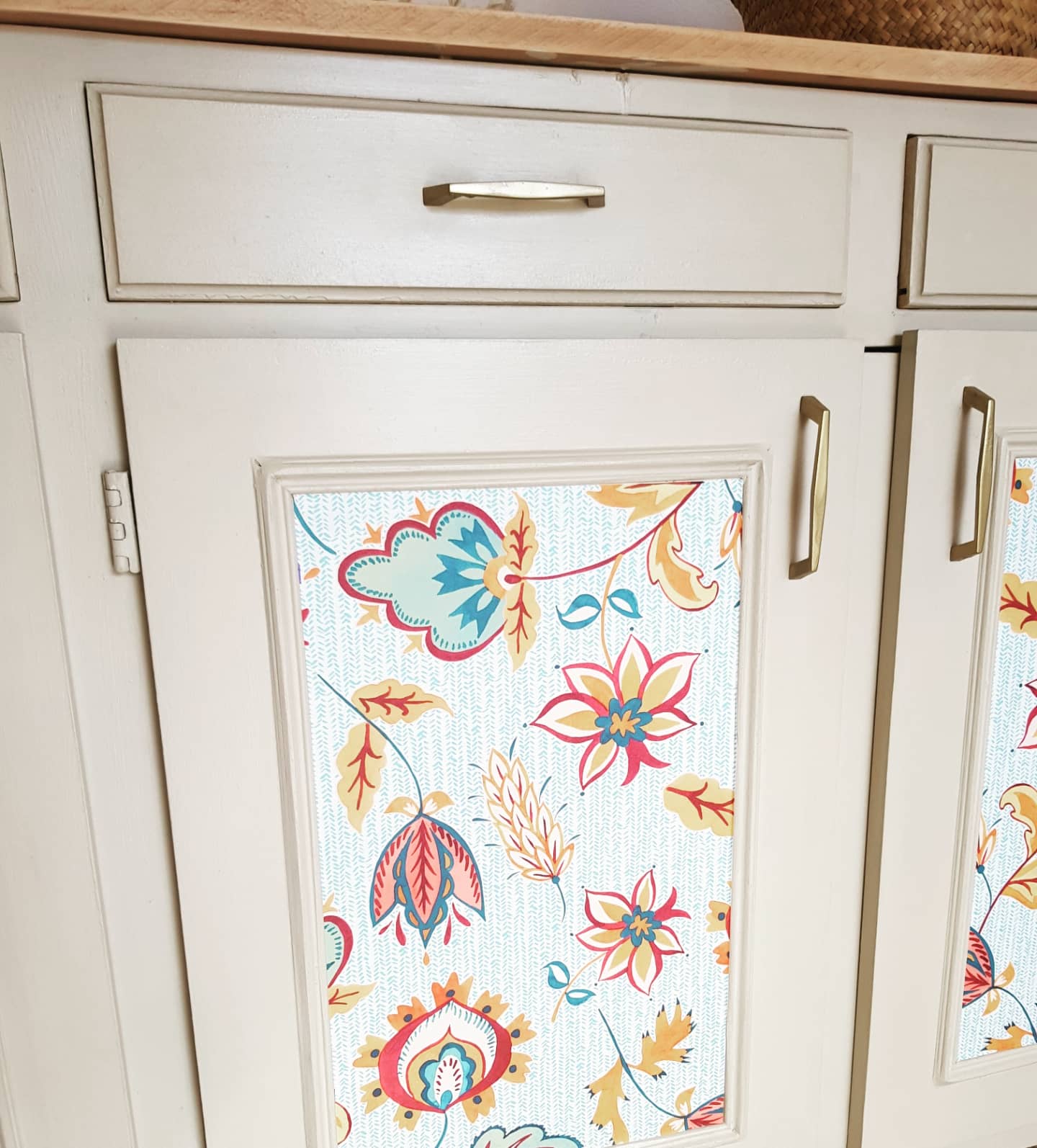 Restyled enfilade buffet