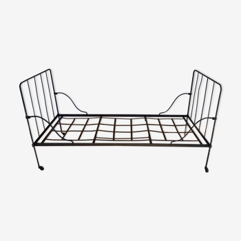 Wrought iron bed with mattress