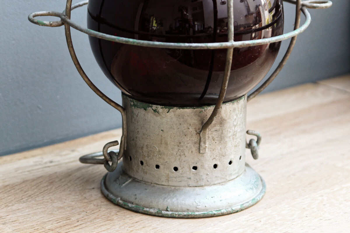 Boat lantern - lantern