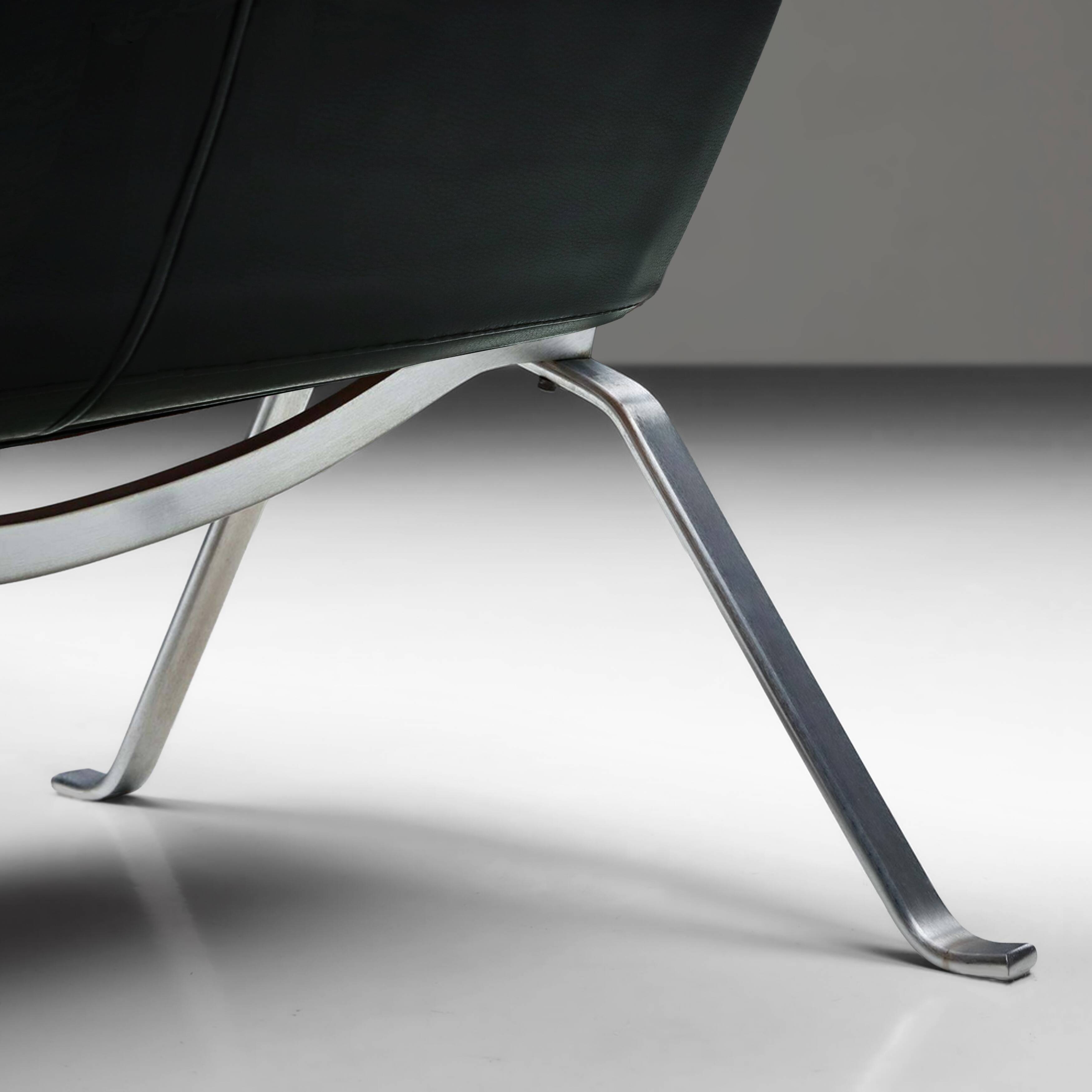 Black Leather Vintage Poul Kjaerholm PK22s for E. Kold Christensen 1960s