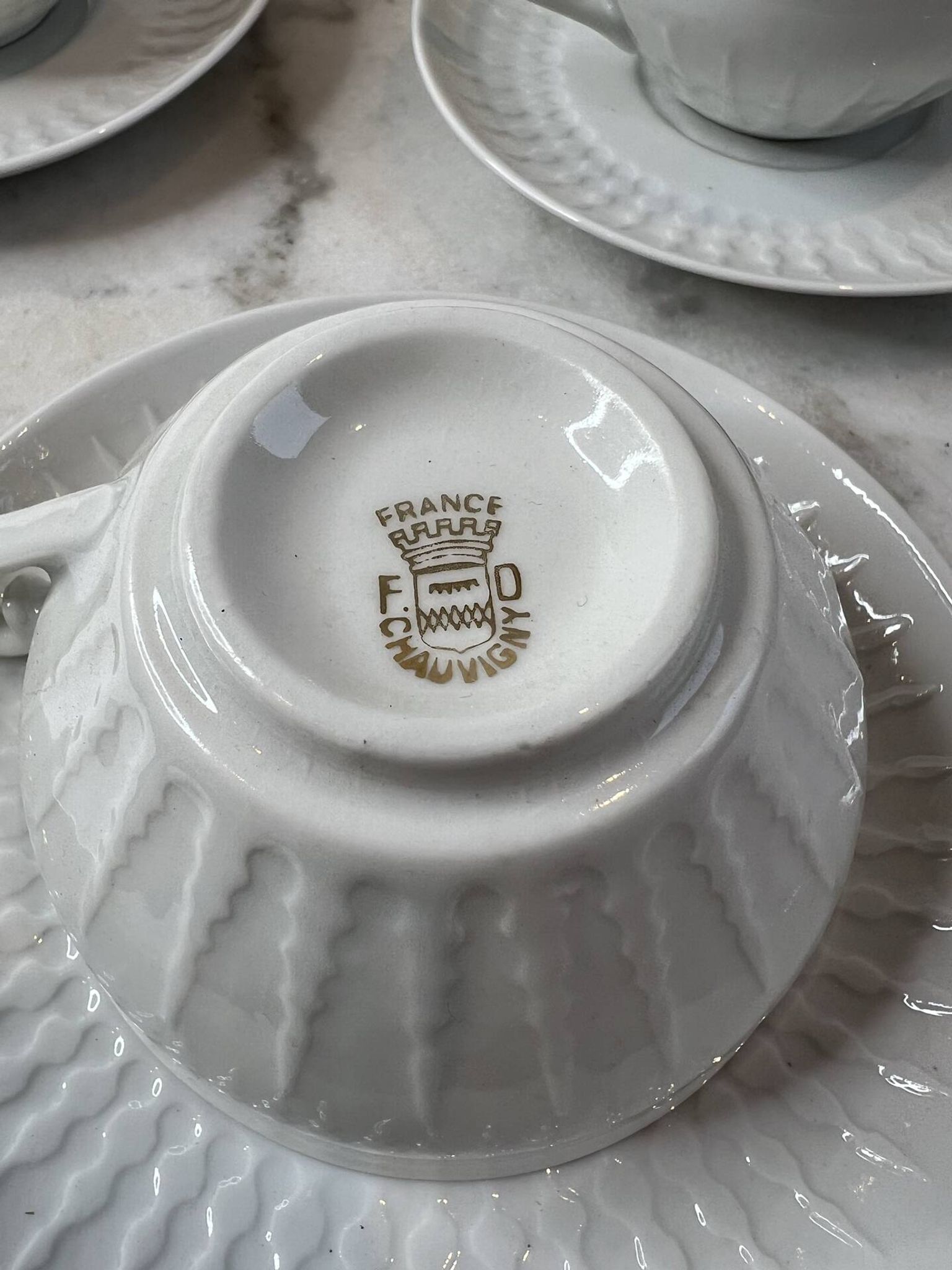 Set of 6 porcelain cups and saucers F. Chauvigny