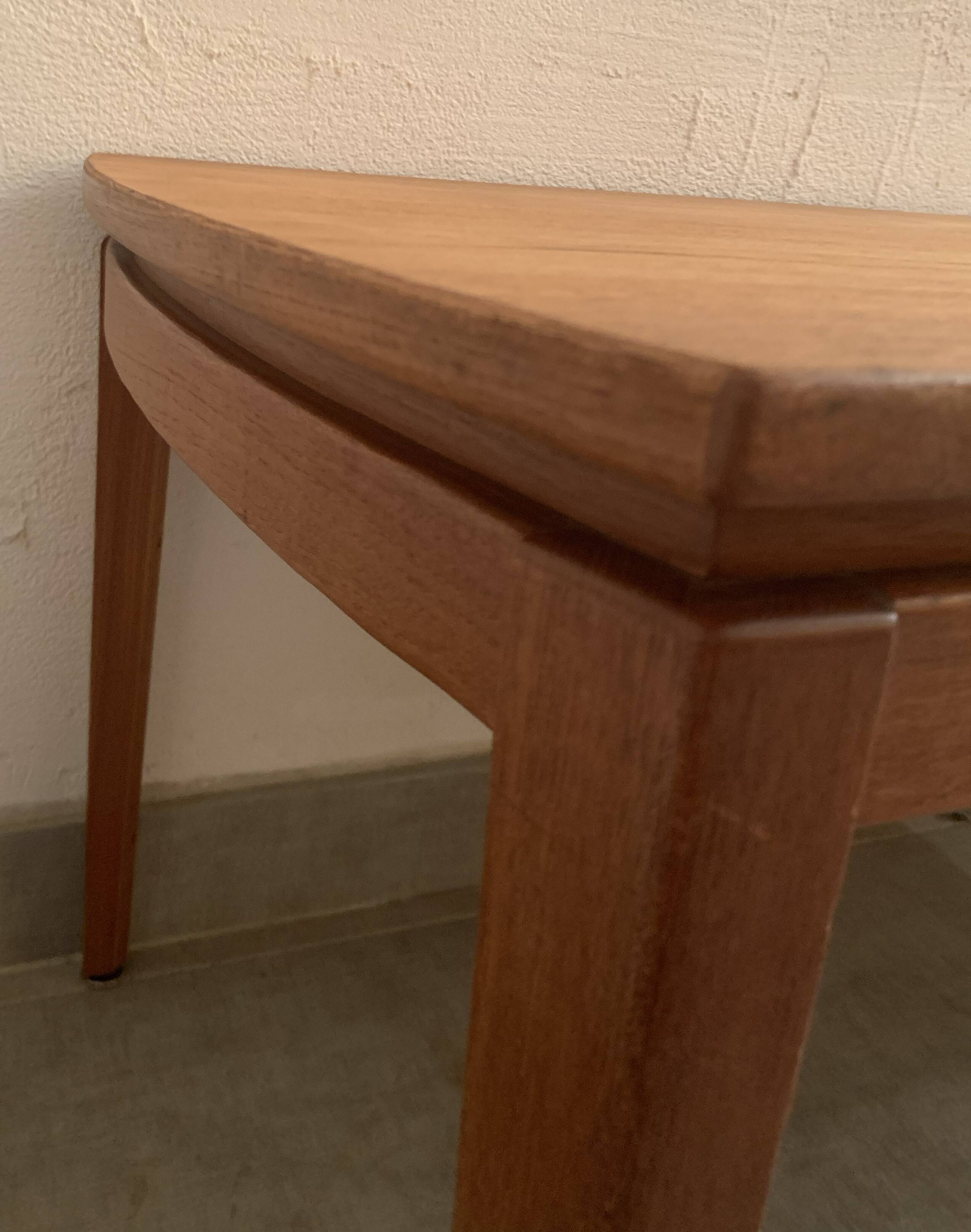 Large Scandinavian teak coffee table from the 60s