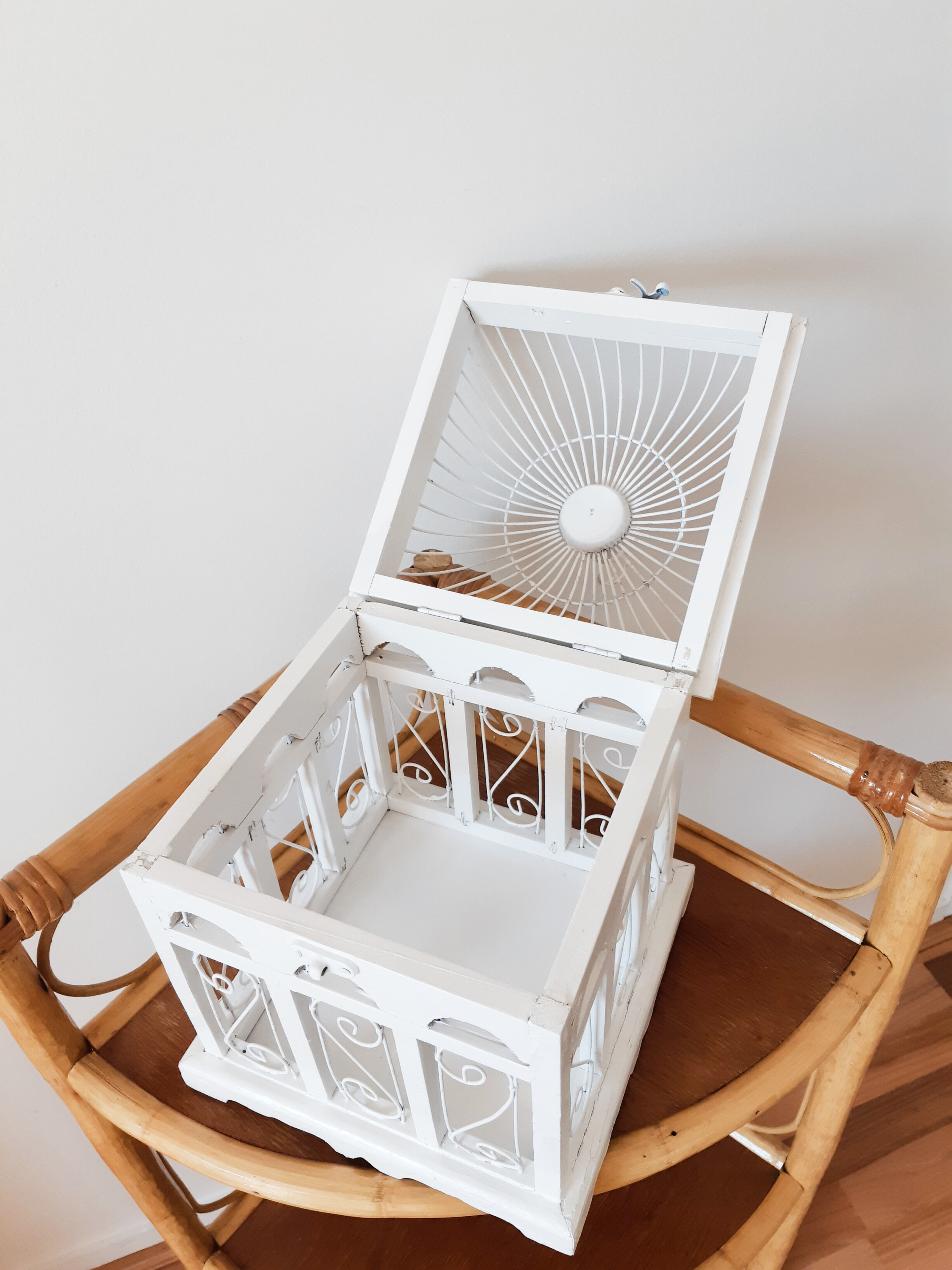 Cage, decorative aviary in wood and metal