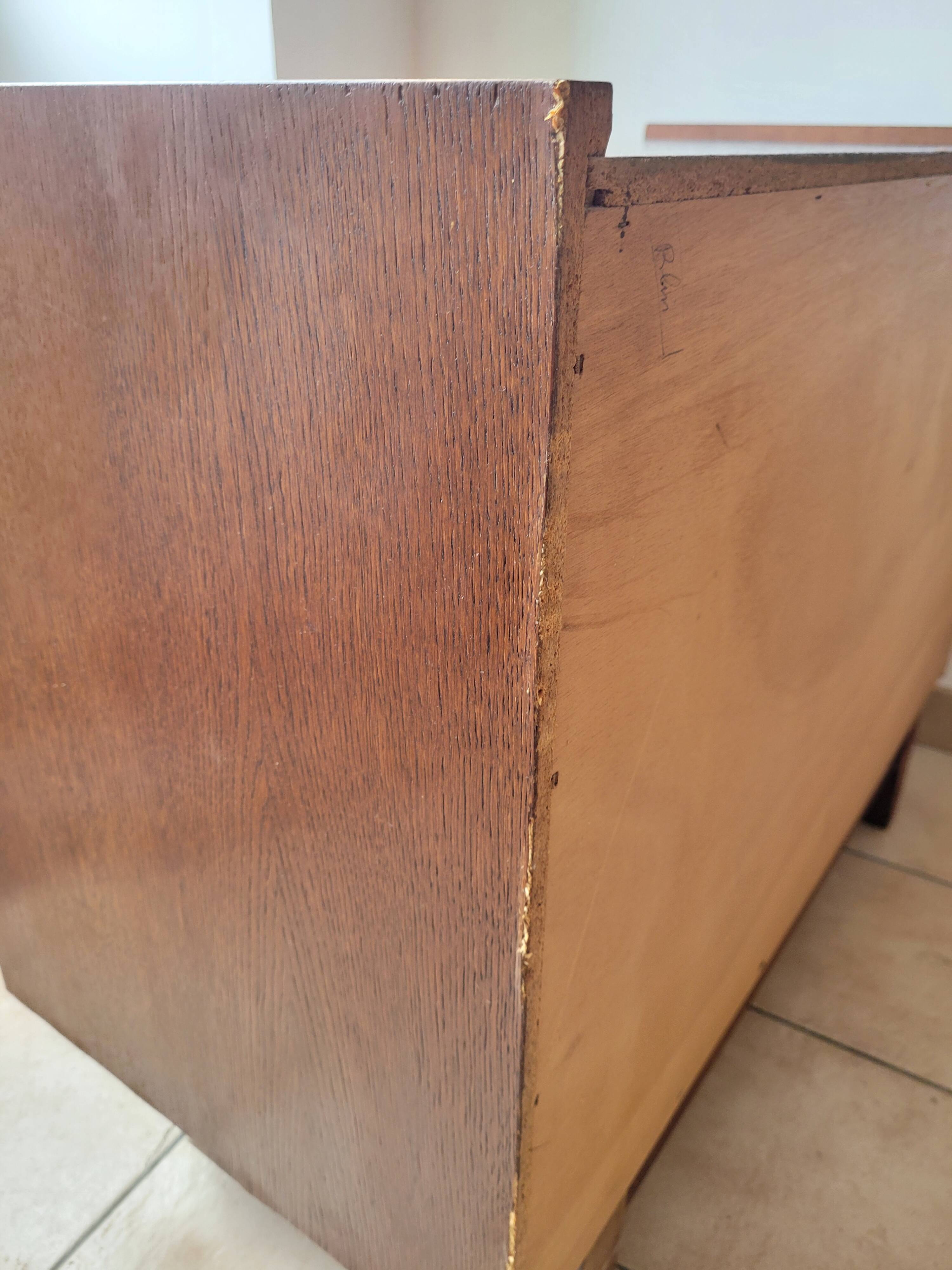 Vintage oak chest of drawers