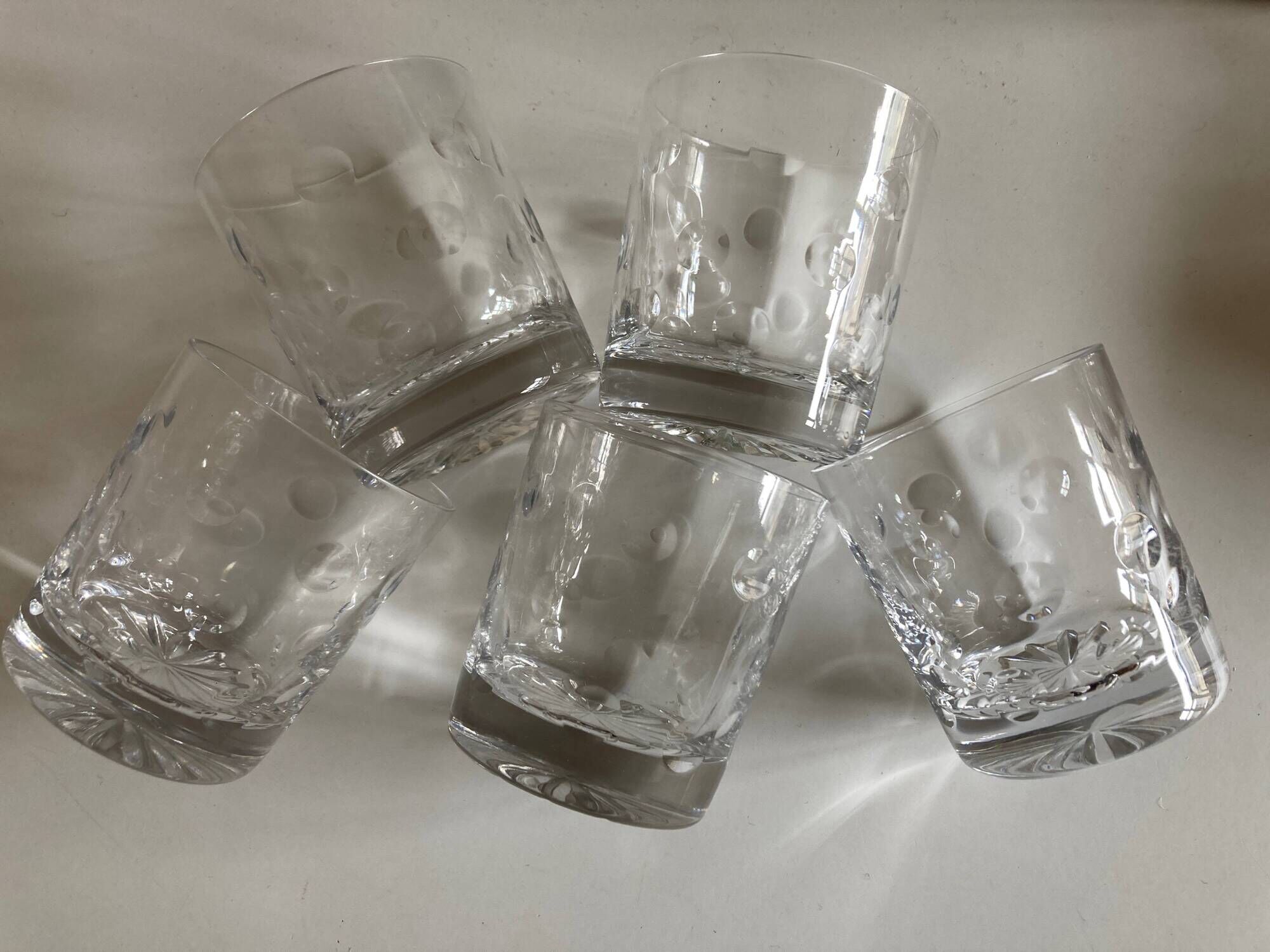 Set of 5 crystal whiskey tumblers giving polka dot cut 1970