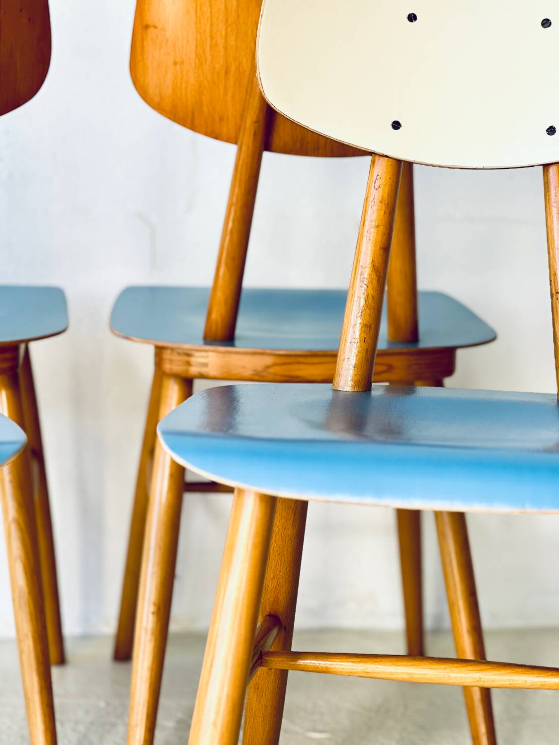 Chaises vintage par TON, 1960'