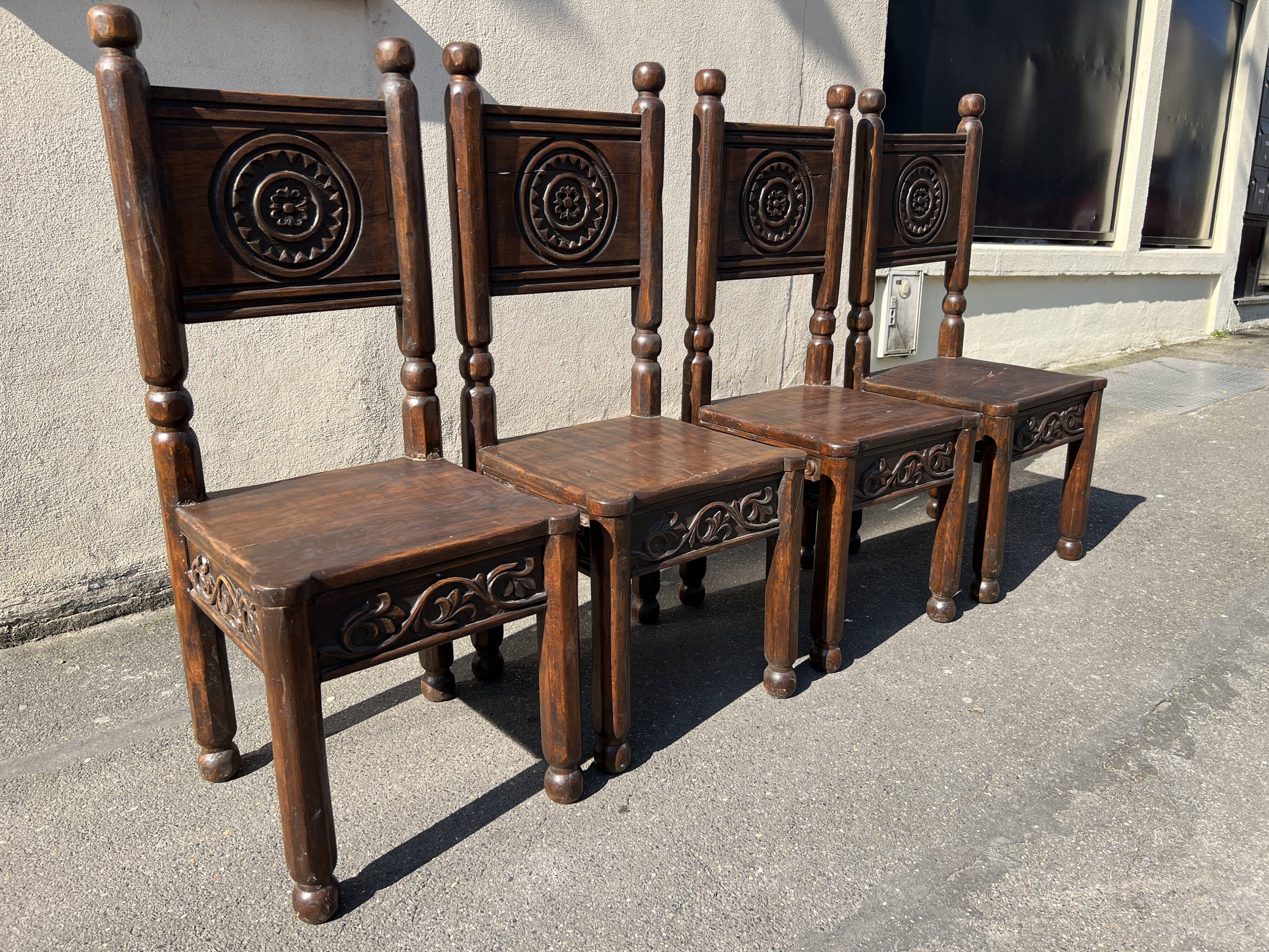 Set of 4 Breton chairs in solid wood