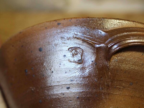 Pot couvert en grès émaillé Atelier Christine Pedley et Steen Kepp La Borne