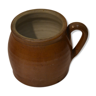 Stoneware pot