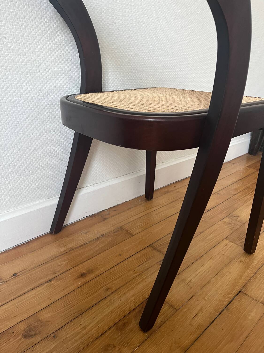 Chaise gondole cannage Baumann