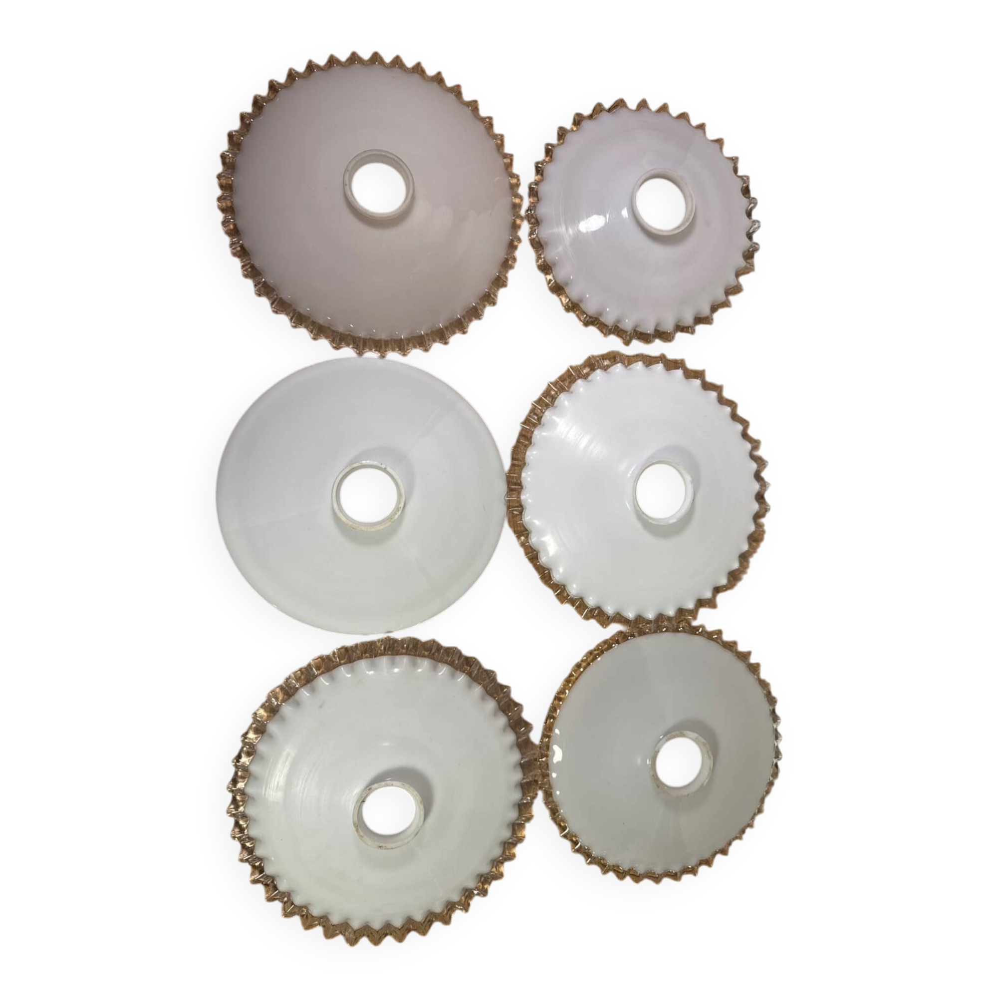 White opaline suspension