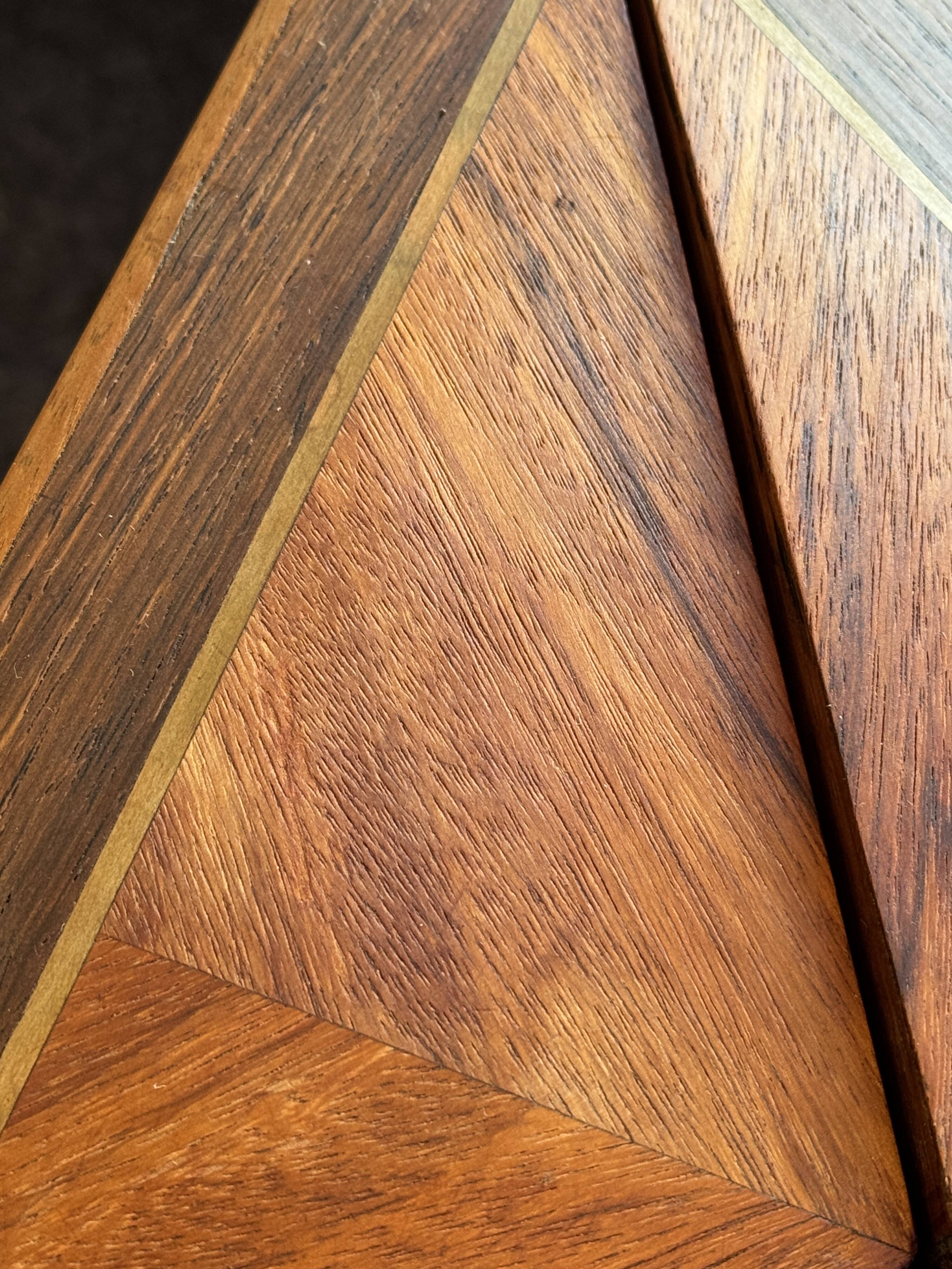 Old foldable board game table