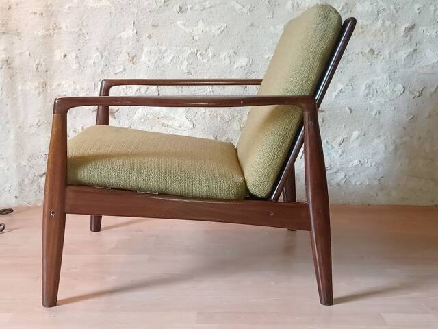 Scandinavian design armchair in solid teak vintage 1960s