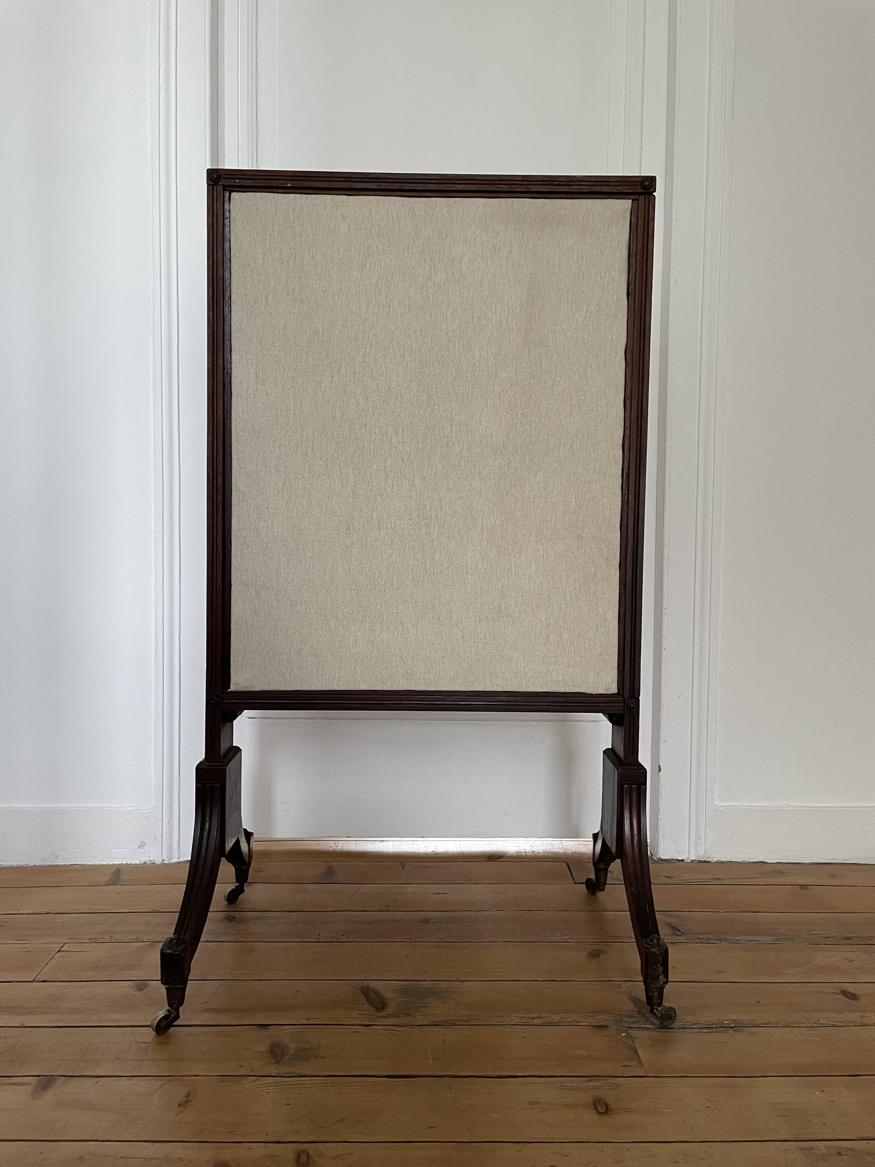 Antique fireplace screen in tapestry and mahogany