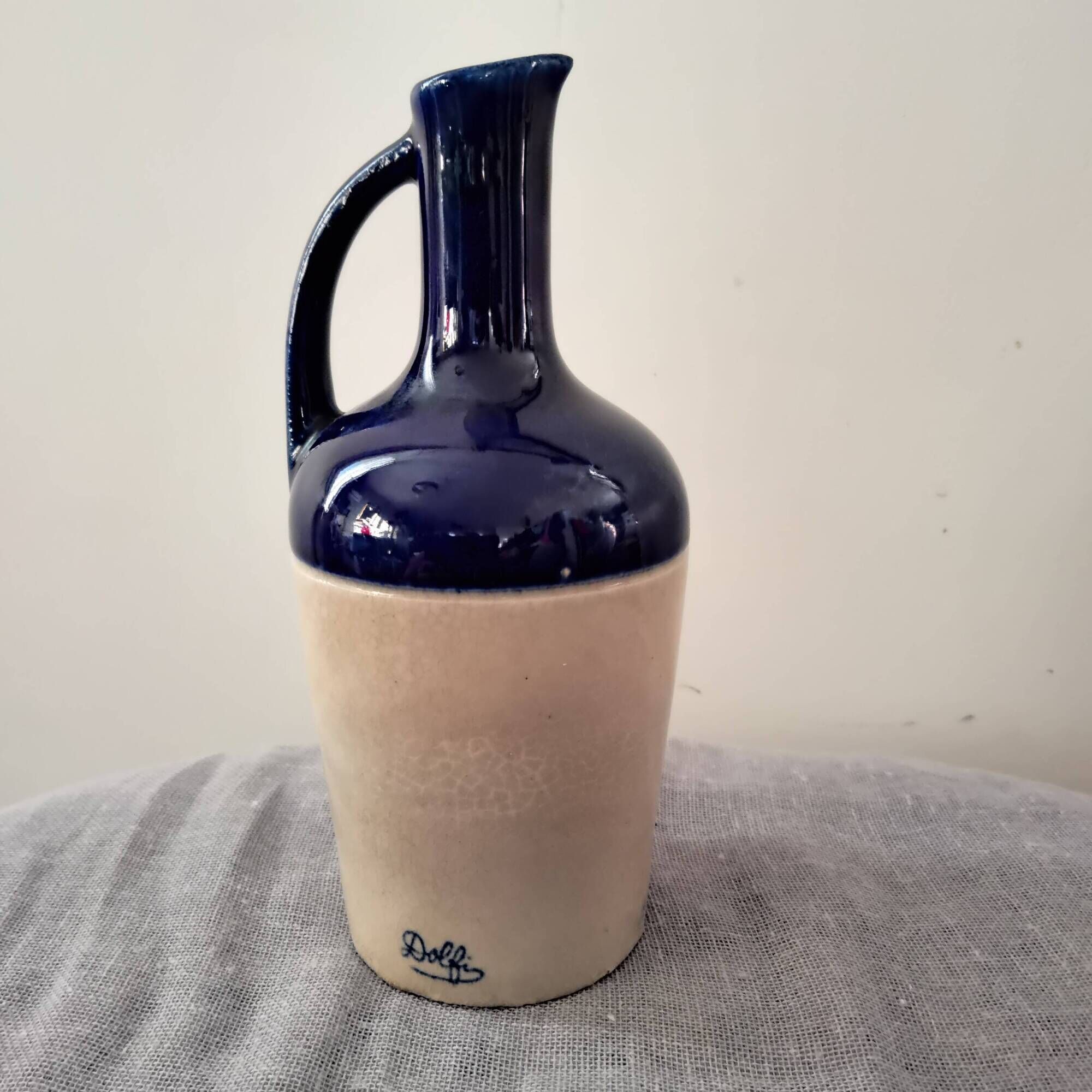 Dolfi pitcher vase