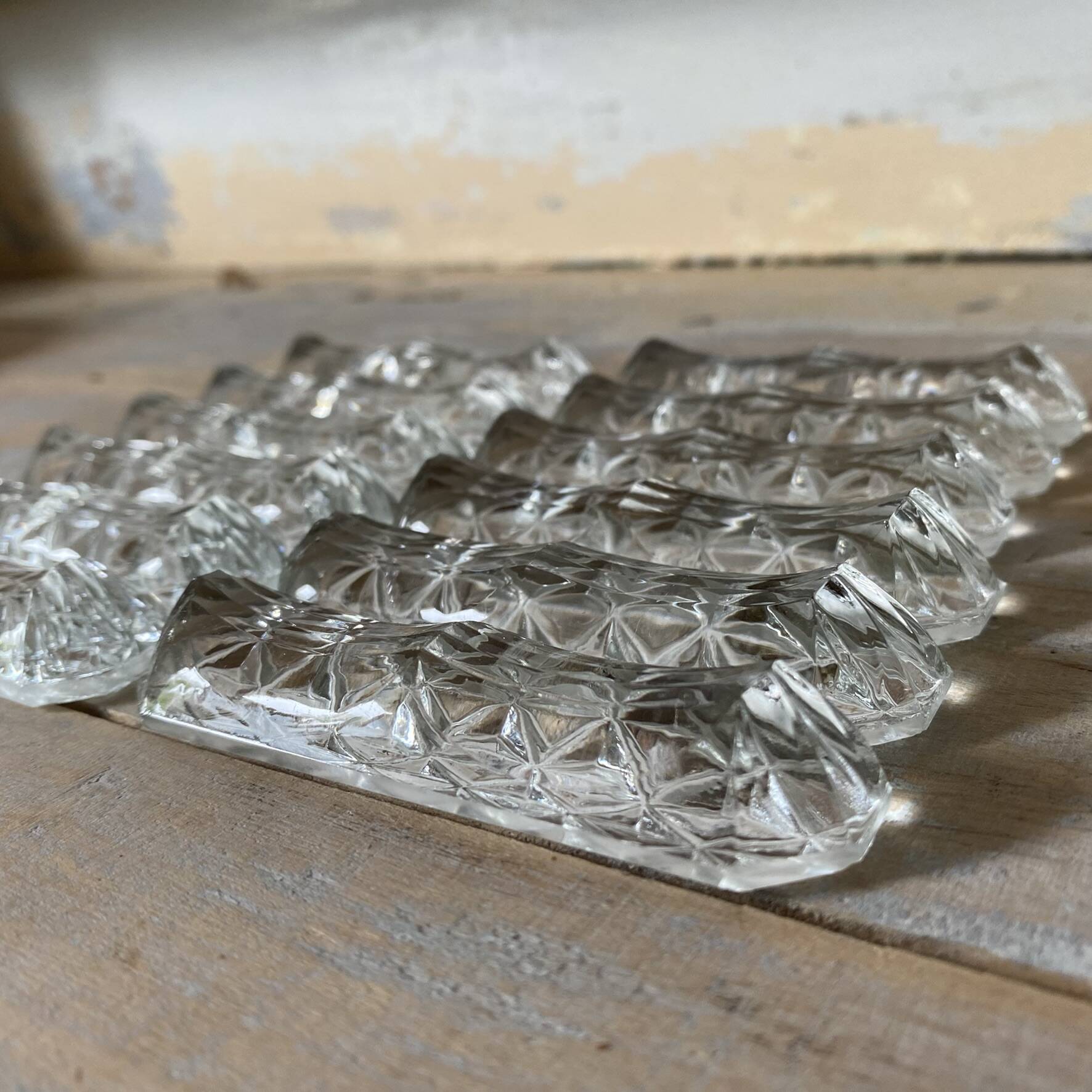 Moulded glass knife rest, 1950s-60s