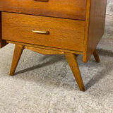 Oak chest of drawers