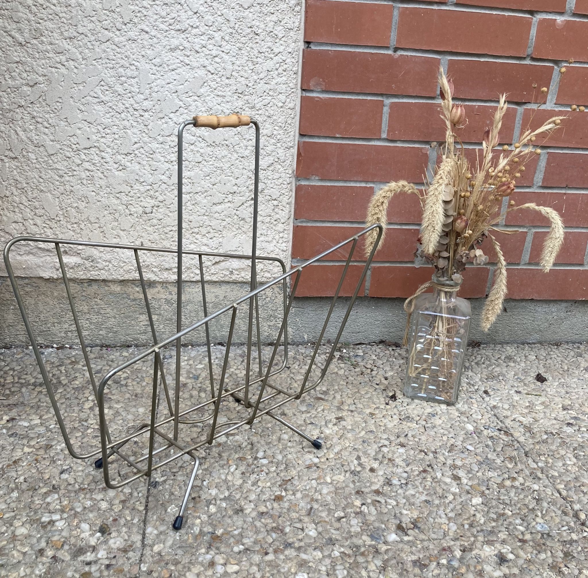 Vintage magazine rack