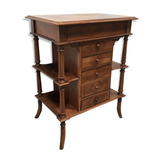 Dressing table with drawers