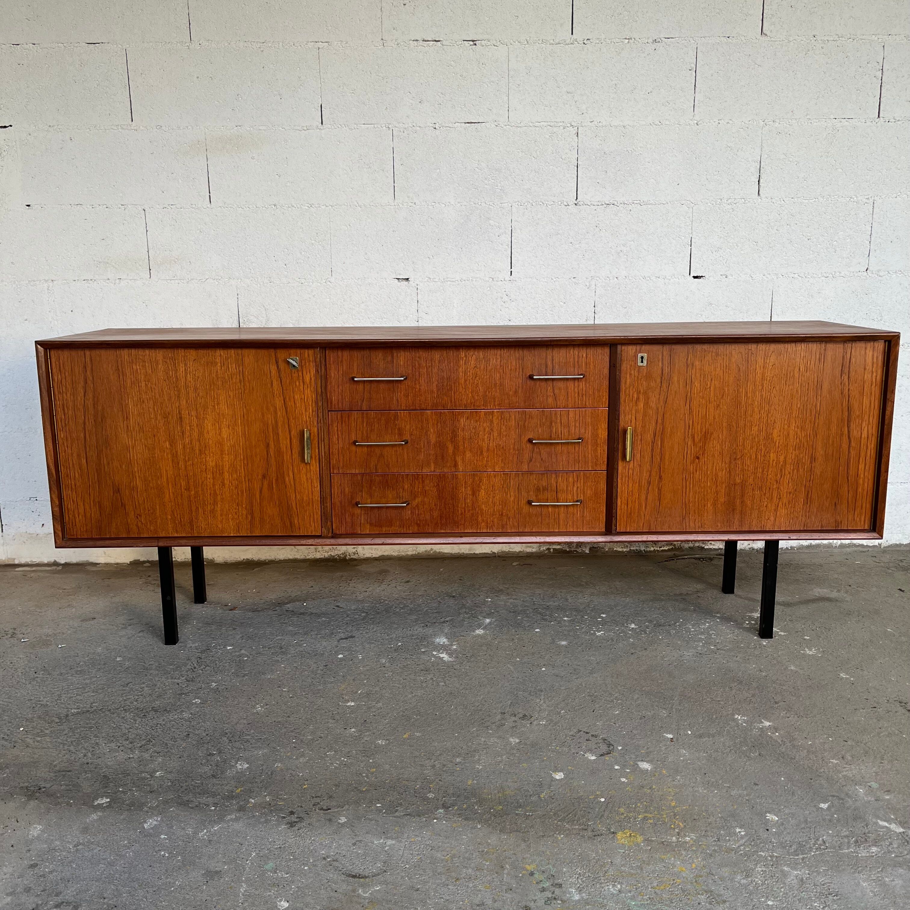 Teak sideboard - 60s