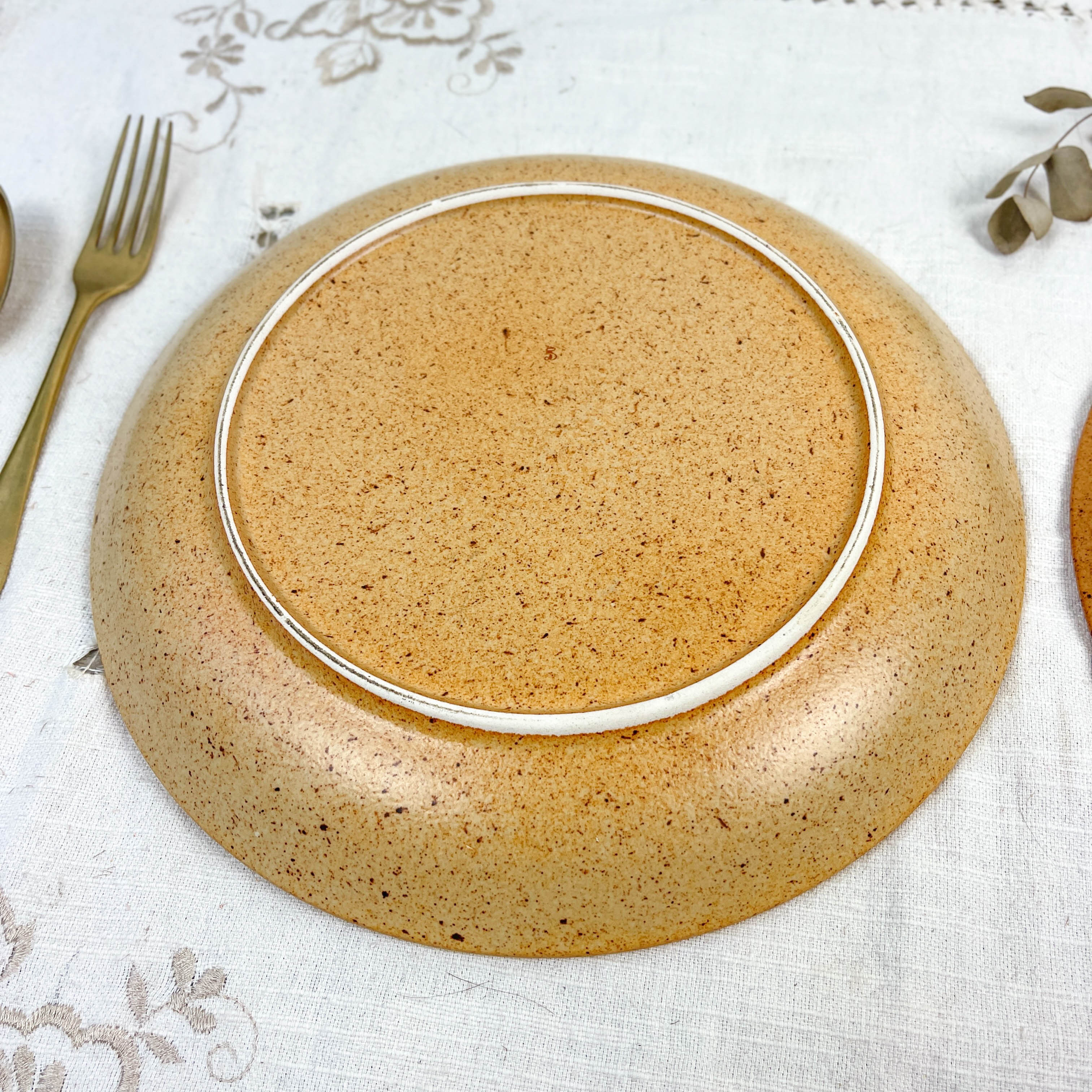2 amber ceramic fondue plates made in france 1970