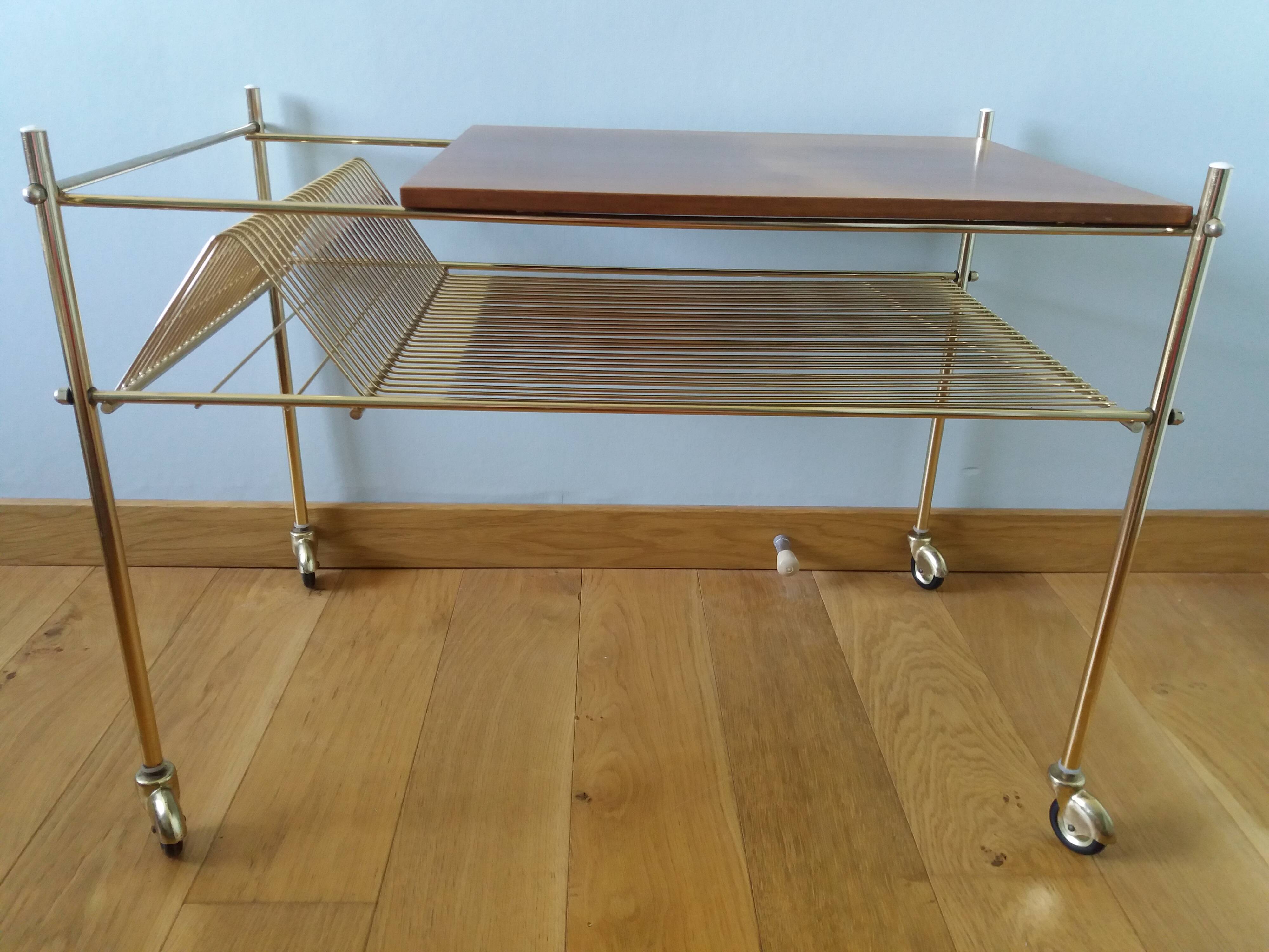 Vinyl hi-fi console with wheels in gold metal and wood