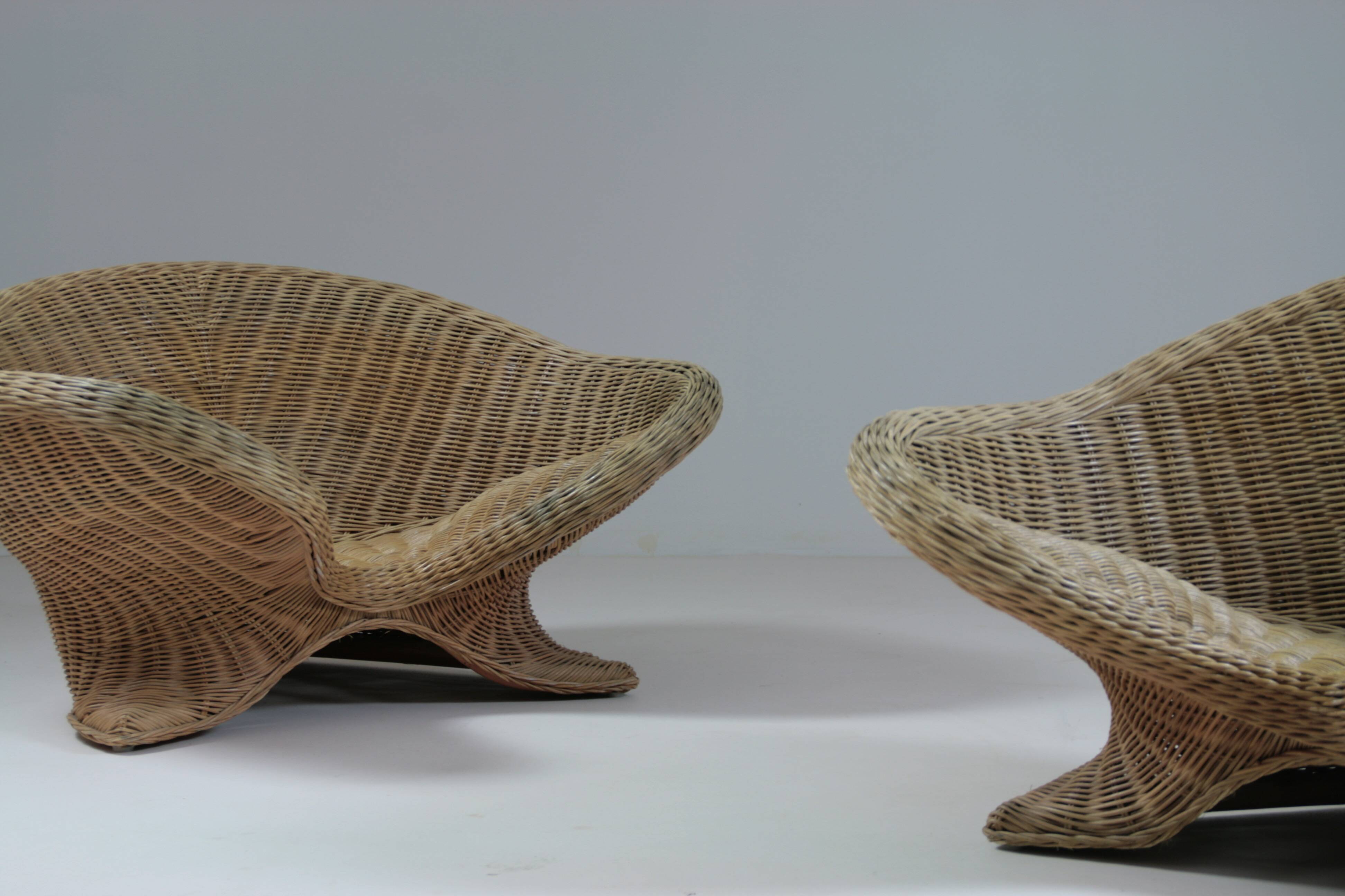 Paire de fauteuils lotus en rotin, 1970s