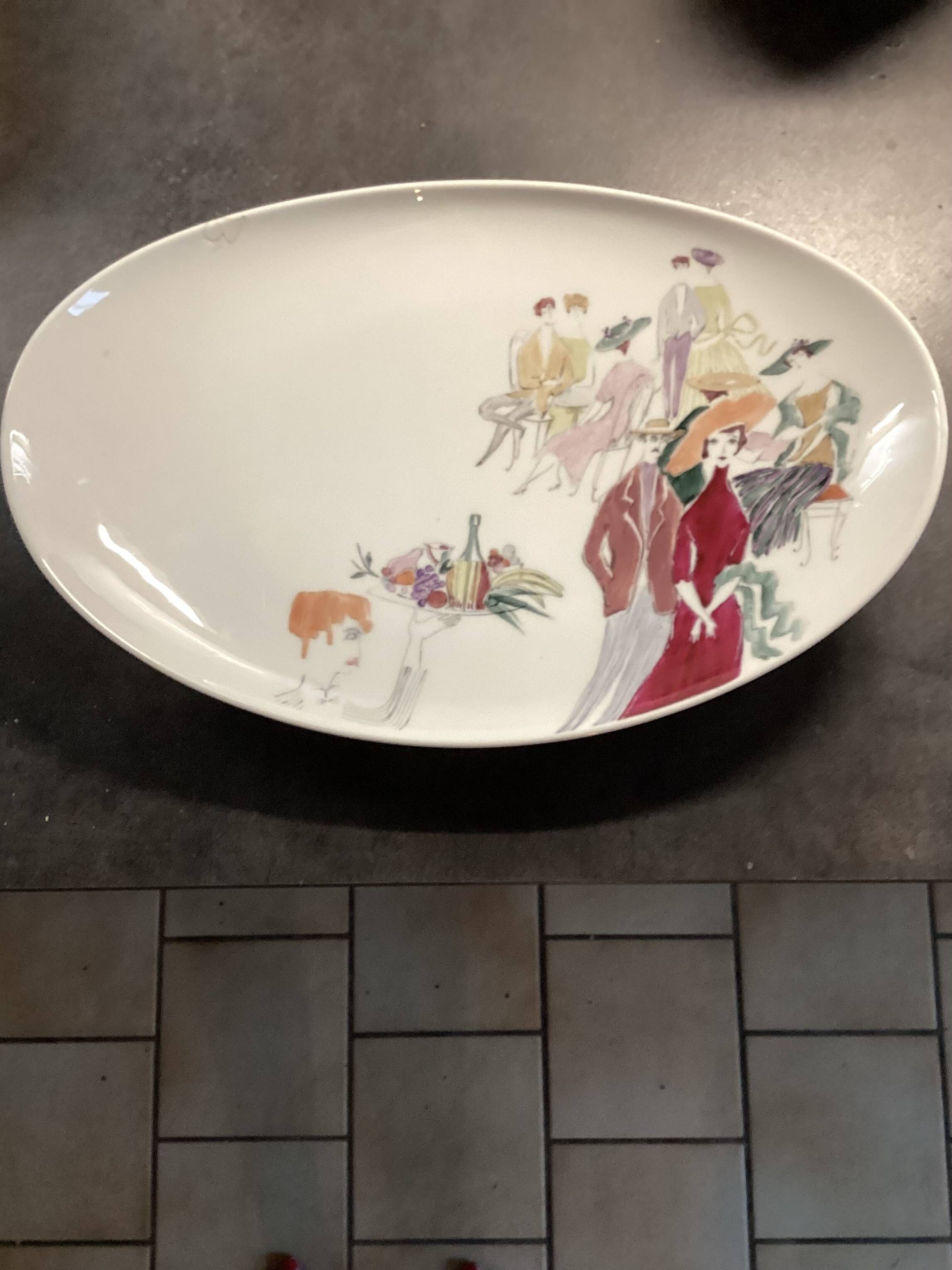 Rosenthal plate from the Montparnasse collection. Oval platter Rosenthal.