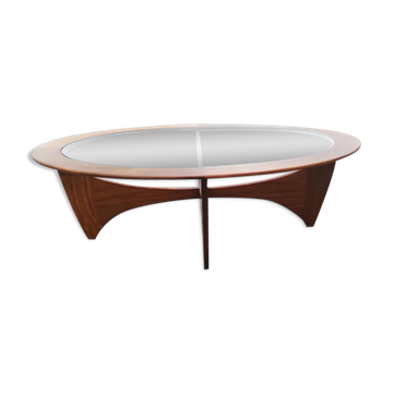 Table basse ovale Astro en teck avec plateau en verre par Victor Wilkins pour G-Plan, années 1960